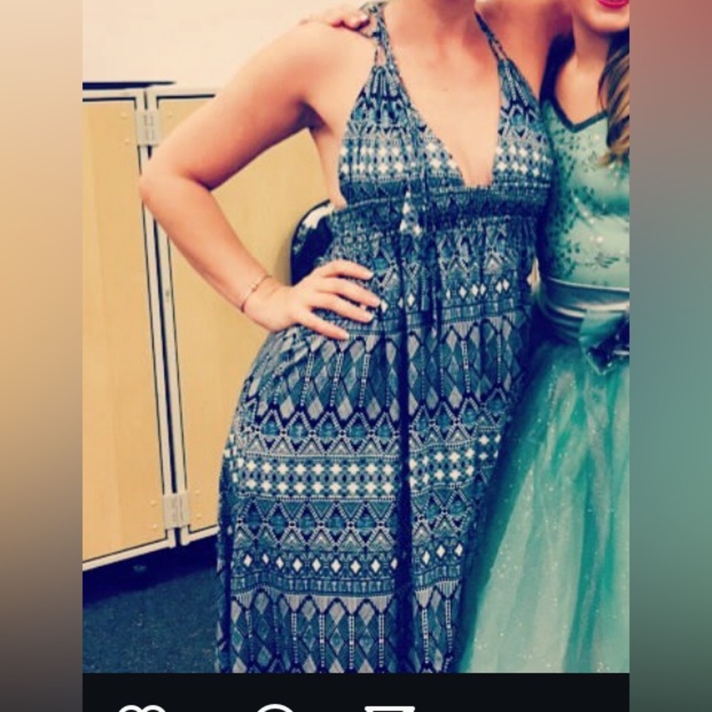Maxi dress with tied straps